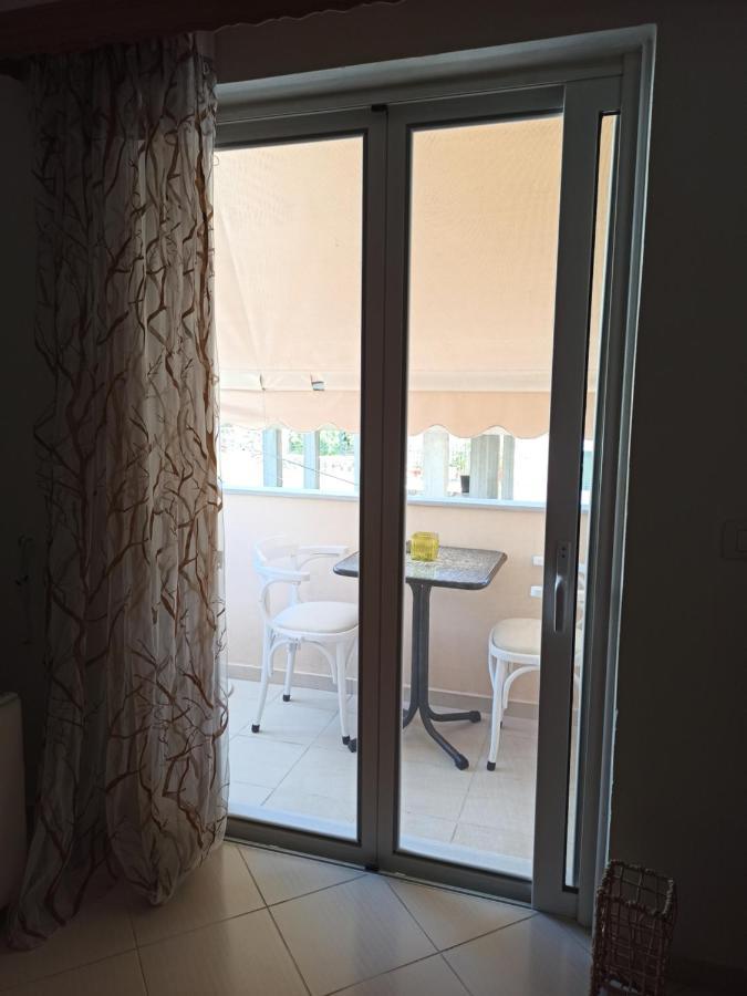 Achilles Apartments Sarande Exterior photo