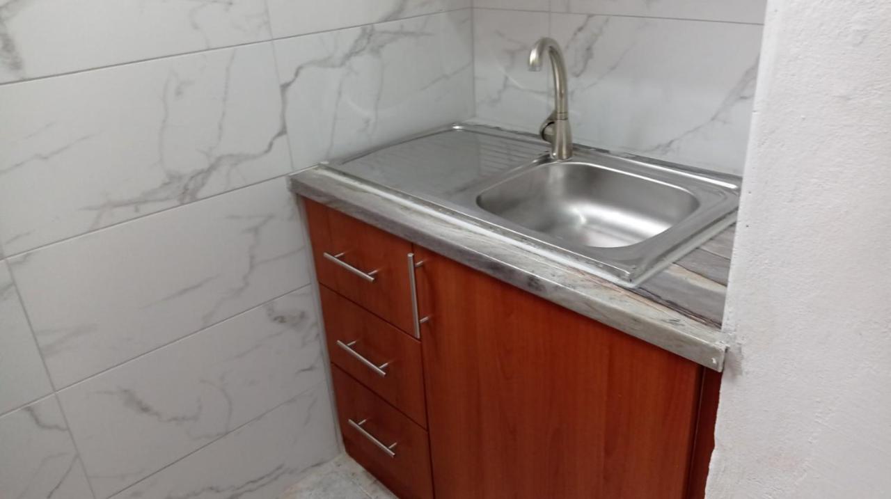 Achilles Apartments Sarande Exterior photo