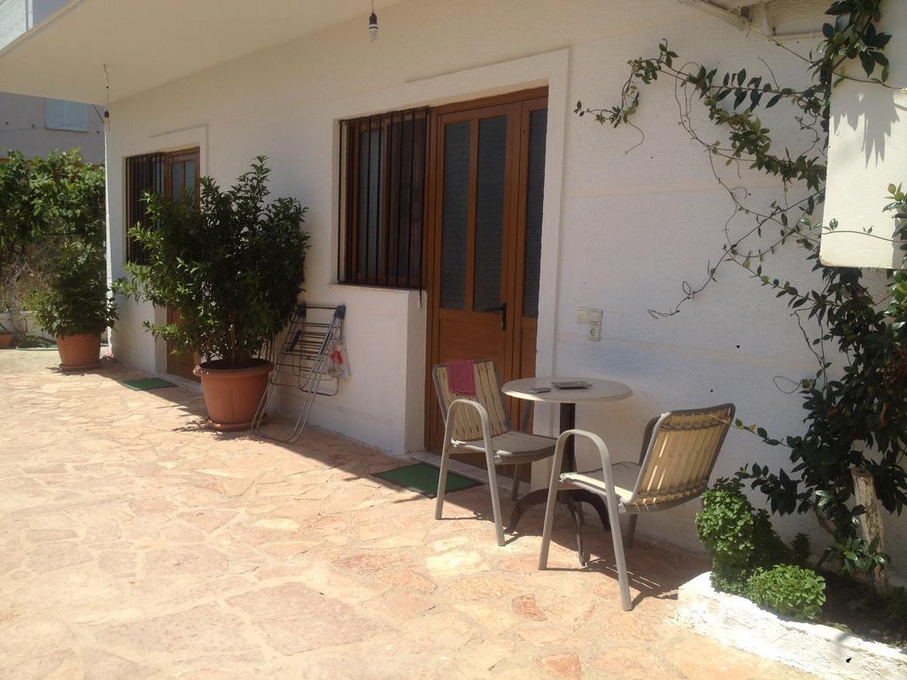 Achilles Apartments Sarande Exterior photo